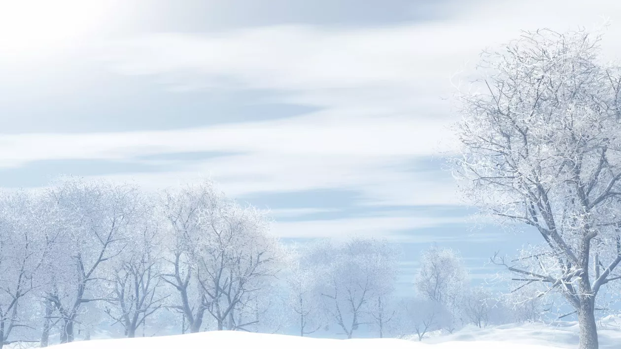 Vremea se răcește în toată țara: Ninsori la munte și precipitații mixte în majoritatea regiunilor