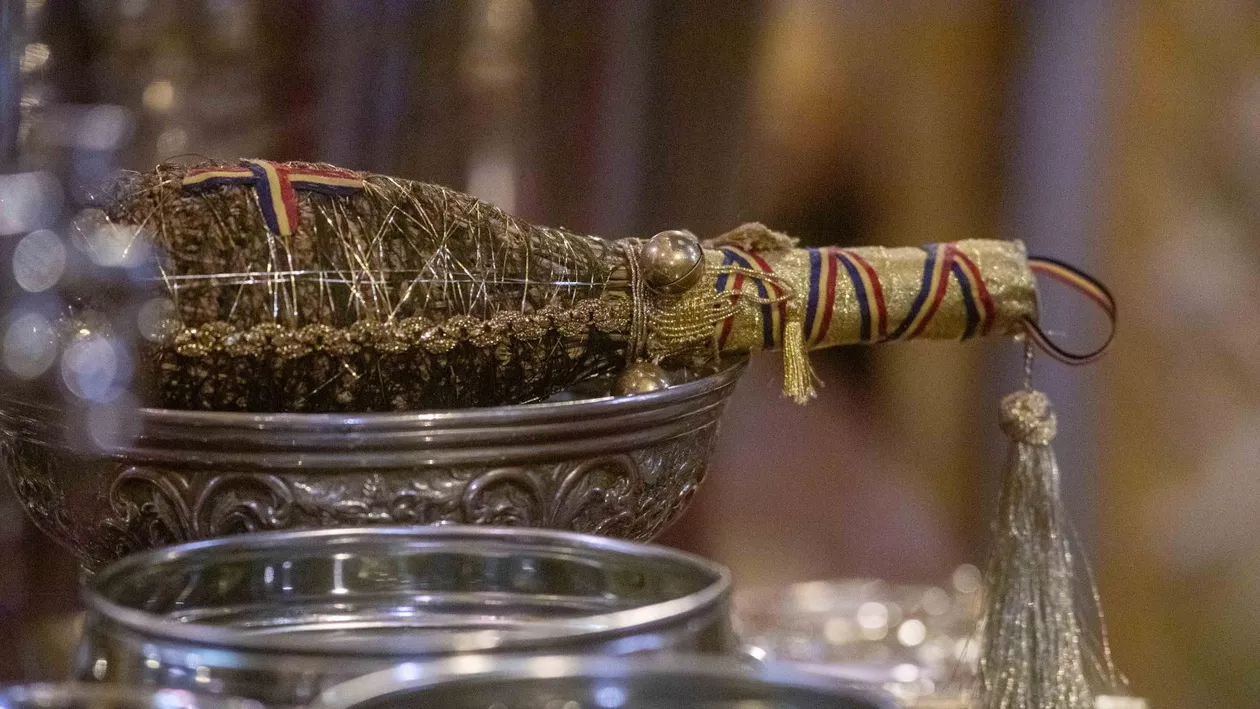 Tradiții și obiceiuri în Ajunul Bobotezei. Ce să faci neapărat pe 5 ianuarie ca să ai noroc, sănătate și belșug tot anul