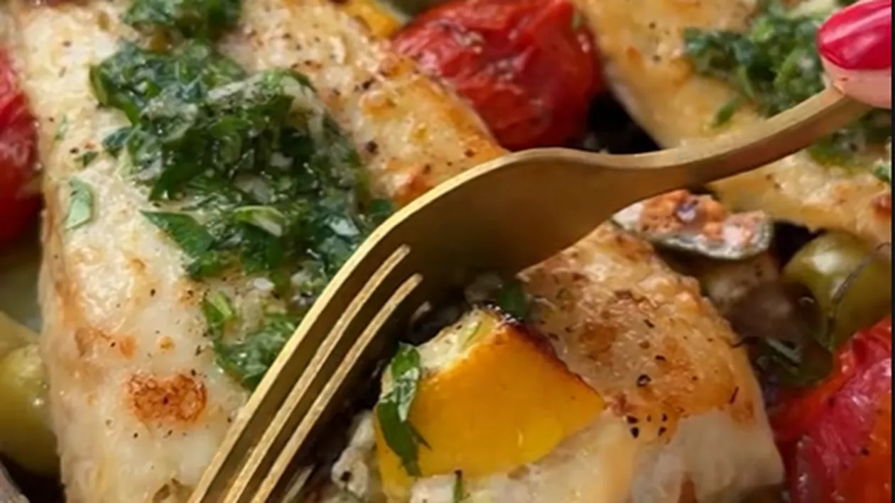Preparatul perfect pentru dietă! Află cum să pregătești cel mai delicios file de cod la cuptor