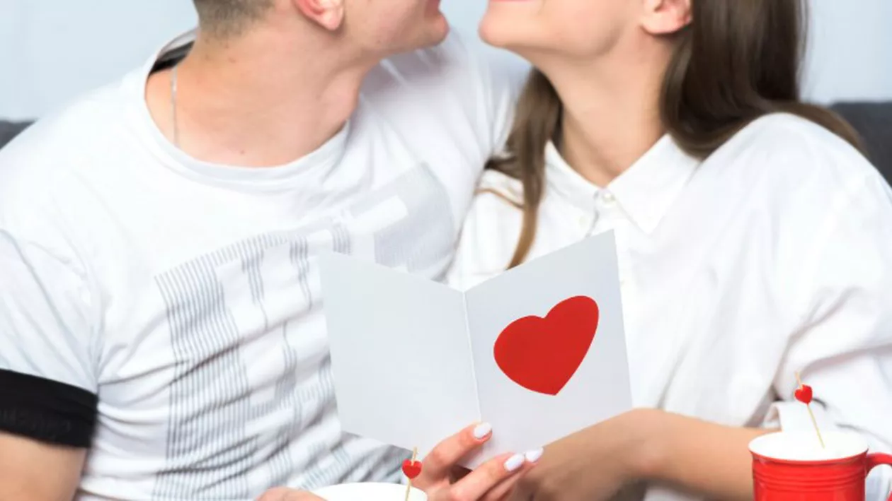 Valentine’s Day 2026 vine cu tarife tot mai mari pentru cuplurile din România. Cât costă două nopți în Poiana Brașov