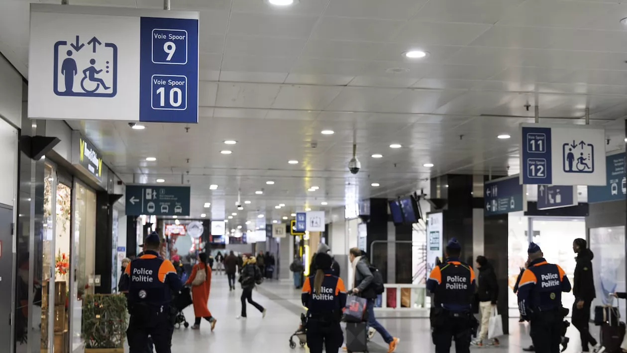 Alertă de securitate după descoperirea unor colete suspecte în gara Bruxelles-Midi. Cum au reacționat autoritățile (VIDEO)