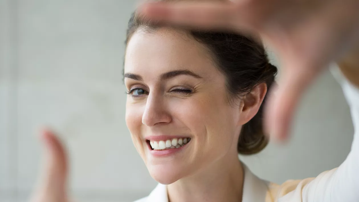Secretele unui zâmbet de revistă - Cum să ai (mereu) dinți sănătoși și frumoși