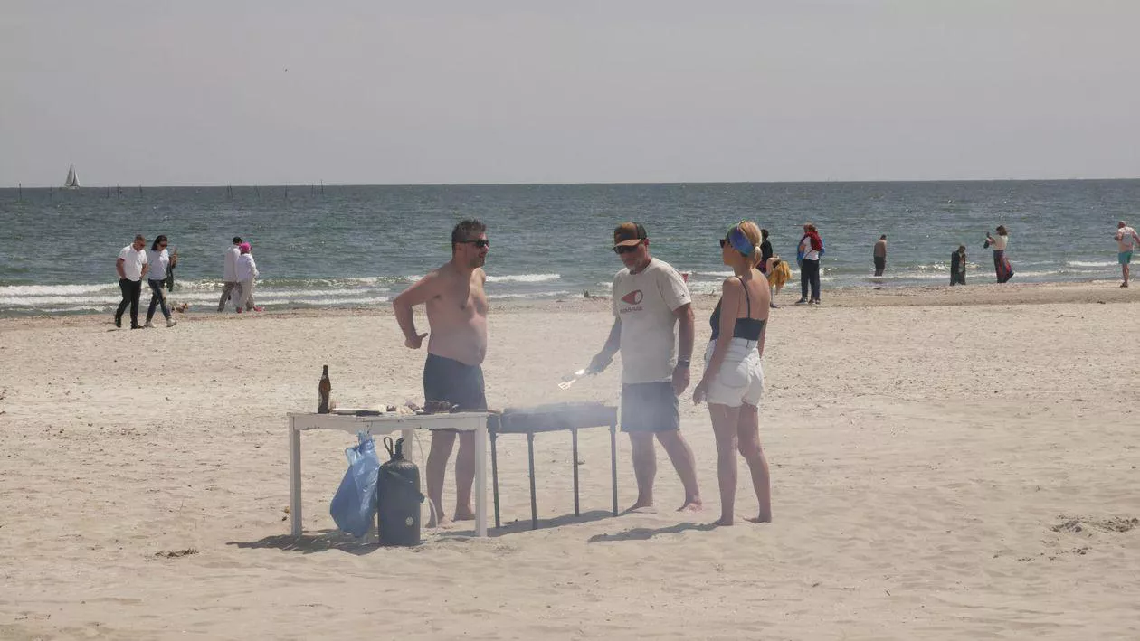 Vacanțe mai scumpe de 1 Mai 2026: creșteri de 30% și locuri epuizate rapid. Unde se duc turiștii