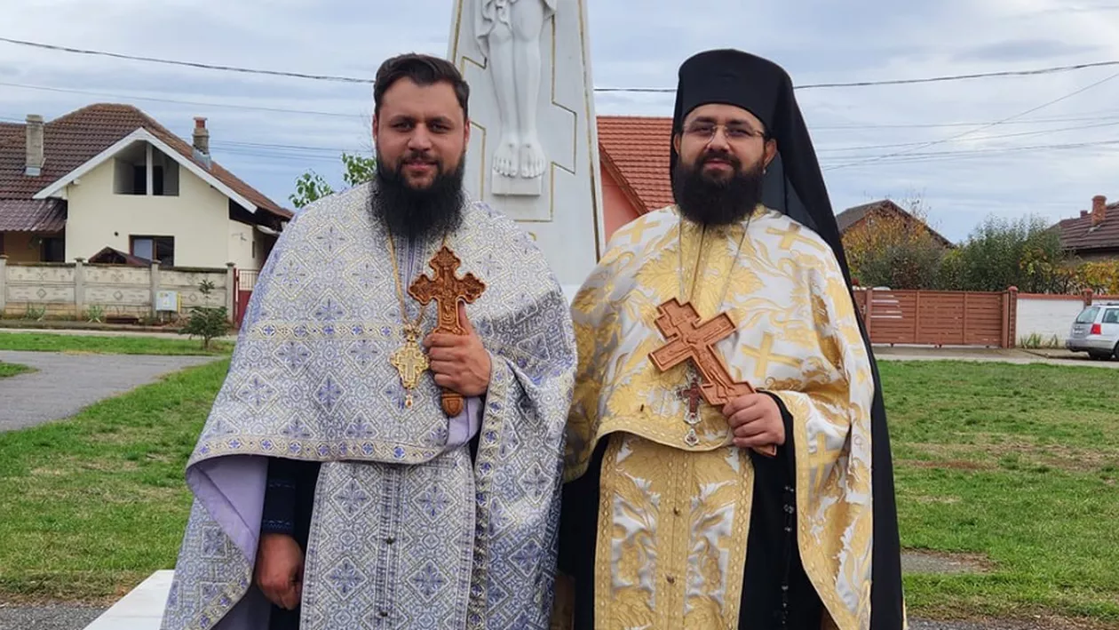 Doi preoți controversați s-au luat la bătaie chiar în timpul slujbei de duminică. A fost chemată poliția