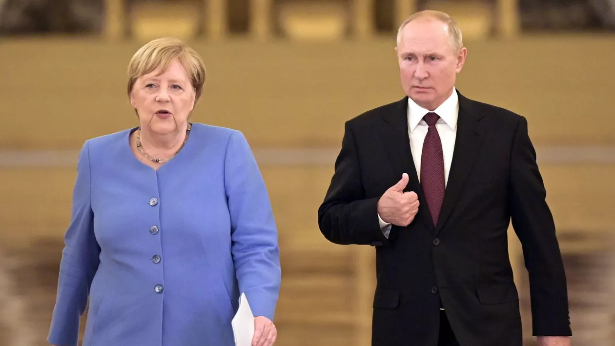 Merkel, trimisă să-l mai ajute o dată pe Putin? Europenii se gândesc să apeleze la ea pentru eventuale negocieri cu dictatorul rus