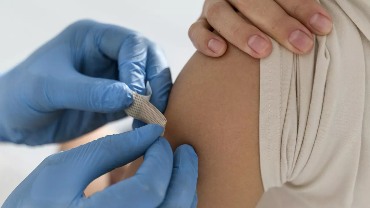Vaccin împotriva virusului Ebola, dezvoltat cu tehnologia folosită în pandemia Covid: „Oamenii sunt îngrijorați de această epidemie”