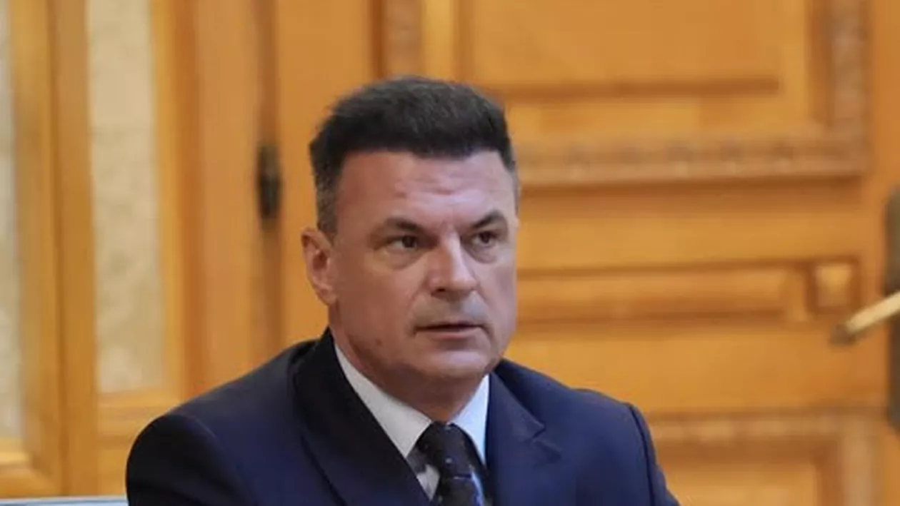 Mircea Roșca îl contrazice pe Grindeanu: „Olguța Vasilescu m-a sunat pe mine. Este o mizerie ce se întâmplă”