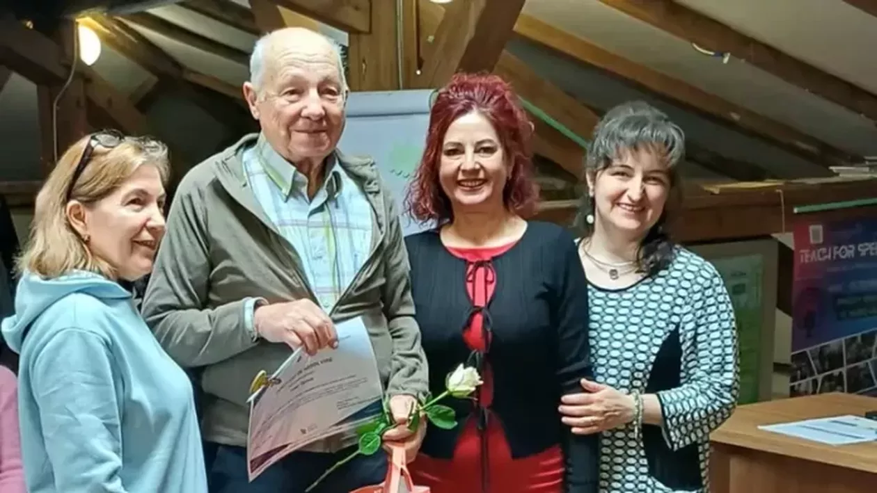 La 92 de ani și-a făcut cont pe Facebook, iar la 97 a absolvit un curs digital, ca să nu cadă victimă escrocilor. Povestea impresionantă a unui brașovean