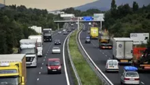 Un bărbat a sunat la 112 pentru a raporta că și-a uitat soția într-o parcare de pe autostradă și nu mai știe care