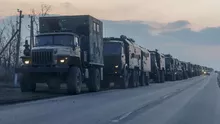 Un convoi militar, implicat într-un accident rutier. Traficul în zonă este îngreunat