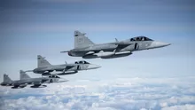 Tragedie aviatică evitată în ultimul moment. Două avionae Alpha Jet s-au ciocnit în aer, în Franța