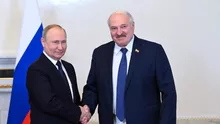 Lukaşenko îi îndeamnă pe belaruși să cultive mai mulţi cartofi pentru a hrăni Rusia: „Trebuie să îi ajutăm pe fraţii noștri”