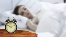 Plasticele din obiectele de zi cu zi pot perturba somnul, exact cum o face cafeaua