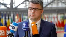 Mașina în care se afla ministrul de externe estonian a luat foc în timp ce se afla în centrul Kievului: „S-ar fi transformat într-o cameră de gazare”