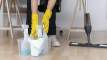 Cât costă curățenie de Paște în case și apartamente. „În această perioada cele mai căutate sunt serviciile de curăţare a covoarele”