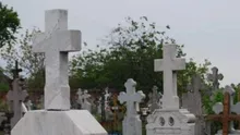 Un tânăr din Bacău a fost reținut după ce a desenat însemne fasciste pe mai multe morminte