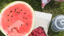 Cum îți păcălești pofta de dulce pe caniculă. Trucul verii care chiar funcționează