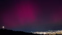 O furtună geomagnetică severă loveşte Pământul. Poate afecta comunicațiile şi rețelele electrice