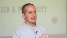 Profesorul Christian Năsulea: Sunt șanse mici să putem să evităm cu totul niște creșteri de taxe / Orice fel de majorare a TVA-urilor reduse va lovi foarte tare fix în consumatorii vulnerabili (VIDEO)