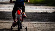 Un tată acuzat de omor din culpă după un accident provocat de fiul său! Verdictul instanței care a șocat pe toată lumea