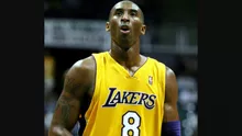 Tricoul lui Kobe Bryant, vândut la licitație. Prețul record plătit de un suporter