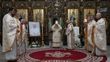 Rugăciuni speciale pentru papa Francisc și în bisericile romano-catolice din România. Unde se aduc omagiile (FOTO)