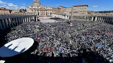 Ultimele pregătiri pentru alegerea succesorului Papei Francisc. Cardinalii stabilesc data conclavului