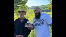 Dani Mocanu l-a întrebat pe bunicul său cu cine votează. Reacția lui, când a auzit ce răspuns a dat bătrânul: “Atunci și eu votez cu el” (VIDEO)