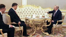 VIRAL. Xi Jinping și Vladimir Putin se invită reciproc să bea ceai, dar niciunul nu îndrăznește: „Un pic de poloniu la ceaiul dumneavoastră” (VIDEO)