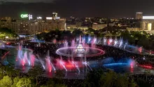 Spectacolele de apă, muzică și lumini de la Fântânile Urbane din Piața Unirii revin din  23 mai, cu o călătorie spectaculoasă în Galaxia Filmelor Legendare