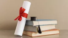 Cum să organizezi o festivitate de absolvire memorabilă