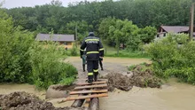 Risc de inundații în zona Moldovei. Hidrologii au emis avertizare Cod Roșu