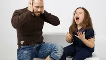 Sfaturile unui expert în parenting: „Azi, părintele fie cocoloșește și spală șosete până la 18 ani, fie trece în extrema cealaltă, își pierde cumpătul”. Ce e de făcut