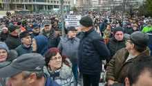 Un val de nemulțumire la Miercurea-Ciuc. Peste 2.000 de oameni au protestat față de creșterea taxelor și impozitelor: „Ne-ați luat dreptul la viață”