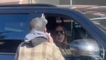 Jennifer Lopez, gest impresionant pe străzile din Los Angeles. Cântăreața a fost surprinsă oferind bani unui cerșetor (VIDEO)