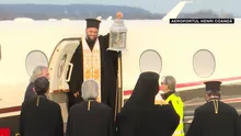 Lumina Sfântă de la Ierusalim a sosit în România: „Lumina e fundamentul vieții și al cunoașterii, ea deschide calea către adevăr și libertate” (VIDEO)