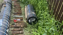 Zeci de proiectile de război, descoperite în Vaslui în timpul lucrărilor la rețeaua de apă