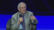 Charles Duke, unul dintre cei 12 oameni care au pășit pe Lună, a ajuns în România și i-a inspirat pe tineri: „Țineți-vă antenele ridicate”