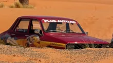 Cum a reușit o Dacia 1300 să ajungă până în Deșertul Sahara. Aventura incredibilă a unei mașini din 1975: „Am plecat pe 1 mai din București”