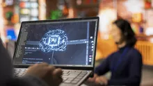 Inteligența artificială, între ajutor și îngrijorare. Cum privesc românii schimbările de la locul de muncă