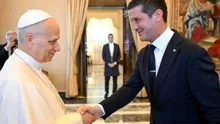 Moment simbolic pentru Cristi Chivu și Inter Milan la Vatican. Cum a decurs întâlnirea lui echipei cu Papa Leon al XIV-lea (GALERIE FOTO)