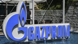 Ca să recupereze datoriile, Transgaz dă în judecată gigantul Gazprom