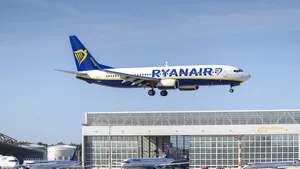 Adio bere de la 5 dimineața! Șeful Ryanair vrea să declare război „halbei de aeroport”