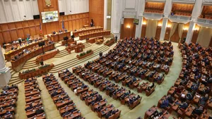 Puterea pregătește o majorare de salarii și sporuri pentru câteva mii de bugetari. Proiectul de lege a ajuns la Camera Deputaților