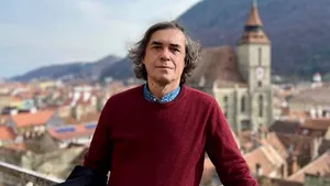 Mircea Cărtărescu a înregistrat o nouă performanță la nivel internațional. Este primul autor român inclus pe lista lungă a nominalizărilor la Booker Prize 2025