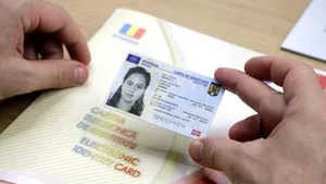 Se schimbă buletinele în România. Când vor intra în vigoare noile cărți de identitate