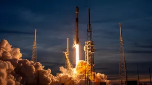 O racheta Space X urmează să lovească Luna. Când va avea loc impactul urmărit acum de astronomi