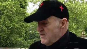 Gigi Becali îi spune adio lui George Simion. Patronul FCSB demisionează din AUR