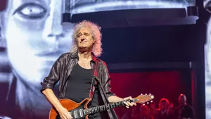 Brian May, chitaristul Queen, a suferit un accident vascular cerebral: „Vă rog să nu mă compătimiți. Urăsc asta” (VIDEO)