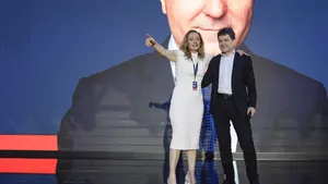 Curtea de Apel București: USR nu poate face campanie pentru Nicușor Dan / UPDATE: USR va ataca decizia la Curtea Supremă (VIDEO)